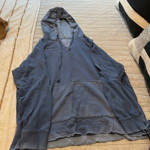 Sweatshirt/shorts combo